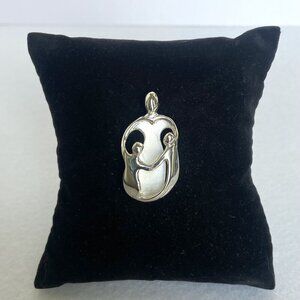 VTG Carlisle Jewelry Sterling Silver 925 Mom Two Children Family Brooch Pin